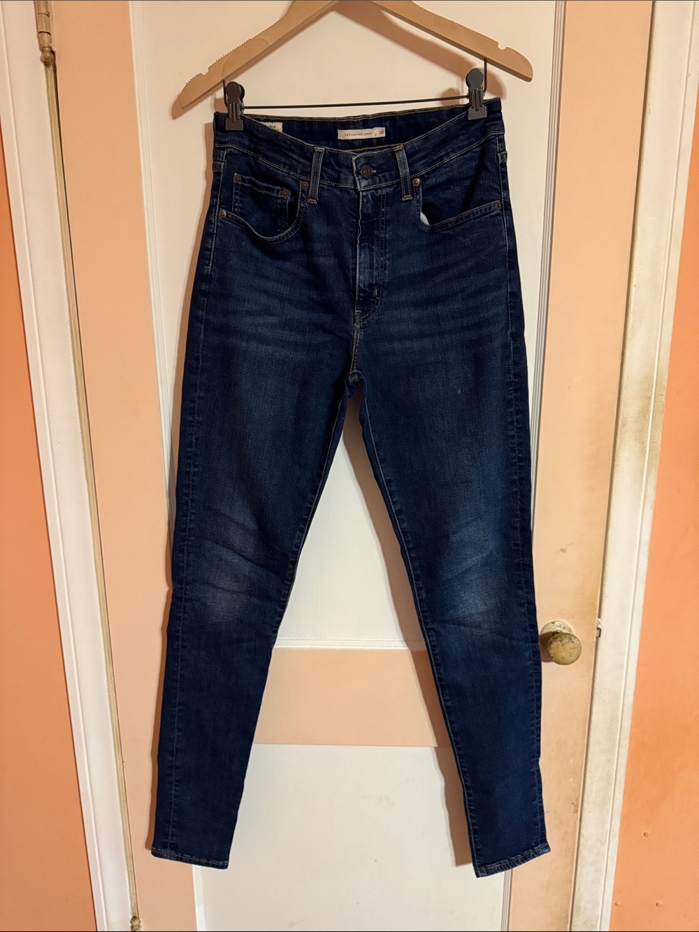 Levi's Women's 721 Skinny Jeans 30x34